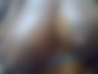 Live cam show with Sessley - Lactating on Fapmatic.com