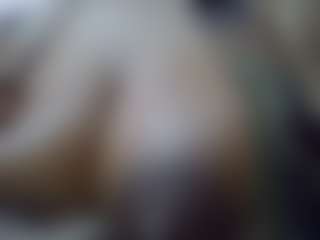 Live cam show with Sessley - Lactating on studioflirtlive.com