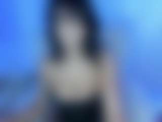 Live cam show with ElisaBaxter - Longhair on thefappeningchat.com