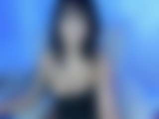 Live cam show with ElisaBaxter - Oil on slutload