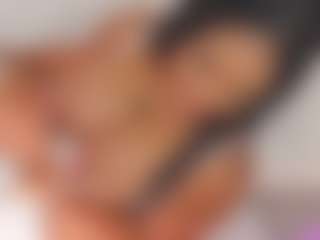 Bellababy's Live Sex Cam Show