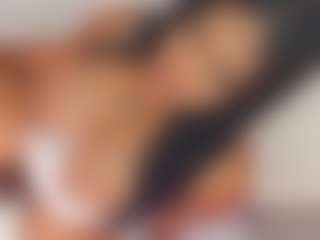 Live cam show with Bellababy - Black Blowjob on Milf Play
