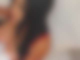 Live cam show with Bellababy - Black Amateur on Camsoda
