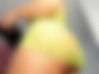 Live cam show with gisellereyess - Outside on CamSodaAdn