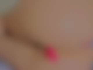 Live cam show with GiseleAlid - Tongue on Milf Play