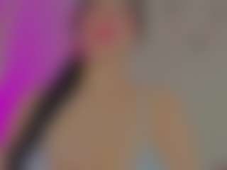 Live cam show with GiseleAlid - Tongue on Hubzter Live