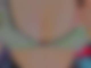 Live cam show with GiseleAlid - Oil on CamClone