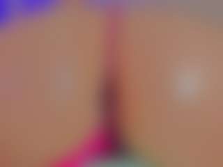Live cam show with GiseleAlid - Tongue on camwithhim.com