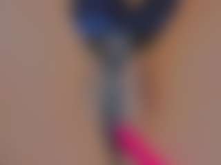 Live cam show with GiseleAlid - Tittyfuck on PervPlay.com