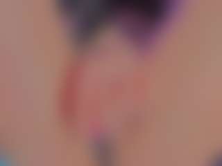 Live cam show with GiseleAlid - Tongue on TeamSkeetLive
