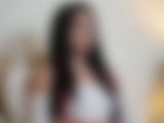 Live cam show with Amy - Lesbian on friskycurves.com