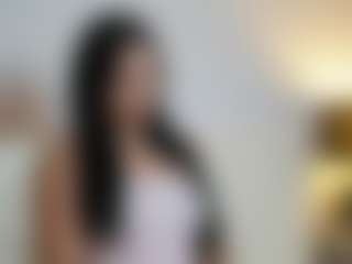 Live cam show with Amy - Lesbian on CamClone