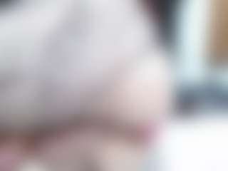 Live cam show with DEMONIC SUCCUBUS - Hazel Eyes on Dare Cams