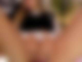 Brianaa-Hot's Live Sex Cam Show