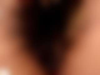 Brianaa-Hot's Live Sex Cam Show