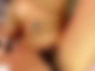 Live cam show with Brianaa-Hot - Gray Eyes on Camsoda