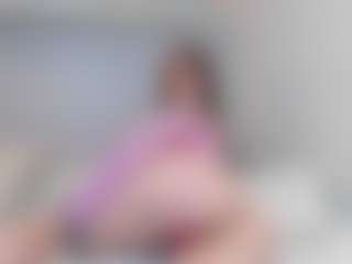 Live cam show with LANA - Body Massage on CamClone