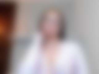Show de câmera ao vivo com LANA - Hairy Pussy Teen (18+) no Camsoda
