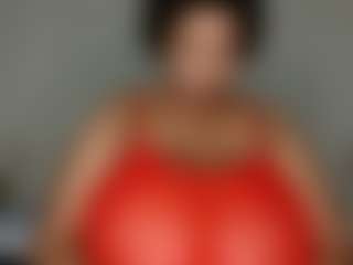 Live cam show with BustyAfribabe - Housewife on Milfs Live