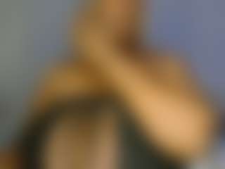 BustyAfribabe's Live Sex Cam Show