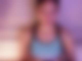 Live cam show with Gaby - Strip Blonde Hair on livesuperchat.net