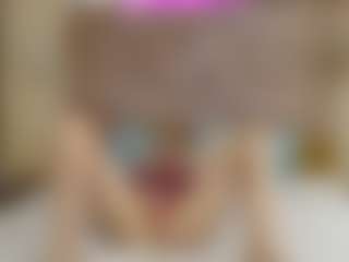 Live cam show with milfaolla - Bedroom Blonde Hair on Camsoda