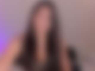 Live cam show with Valeria Roldan - Amateur on Fling VIP Chat