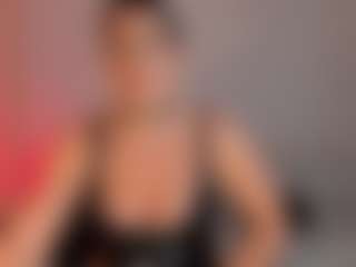 Live cam show with Valeria Roldan - White MILF on crypto-cams | colombia