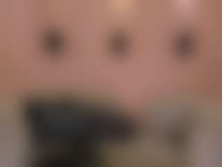 Live cam show with Valeria Roldan - Amateur on madthumbs