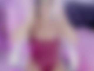 victoria-castillo MILF webcam performer live streaming