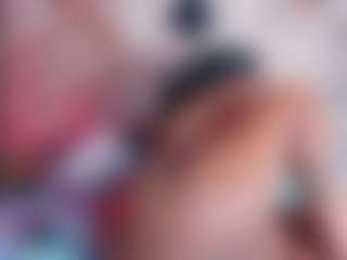 Live cam show with Kendrafosteer - Brown Hair on EXY