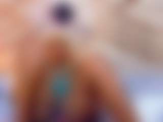 Live cam show with Kendrafosteer - Black MILF on Camsoda