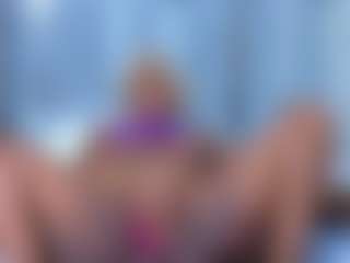 Kendrafosteer MILF webcam performer live streaming