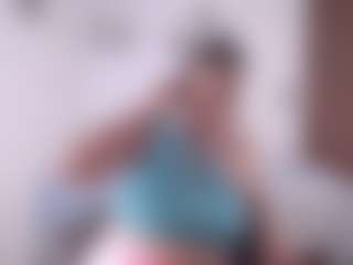 Live cam show with Renata salinas - Granny on galaxygirlnitro.com