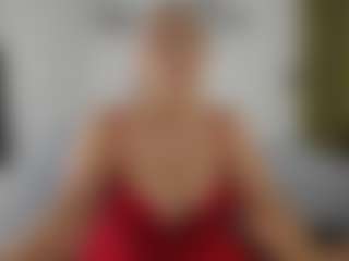 Live cam show with Renata salinas - Mature on boobsie.com