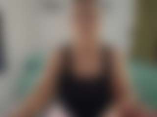 Live cam show with Renata salinas - Blonde Hair on sexylivex.com