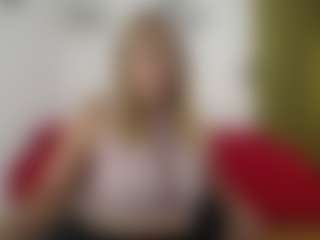 Live cam show with Renata salinas - Butt Plug on AdultVida.com