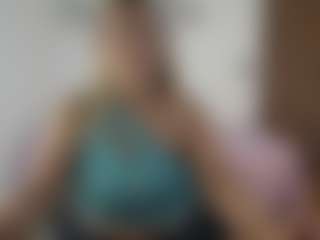 Renata salinas's Live Sex Cam Show