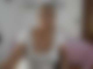 Renata salinas's Live Sex Cam Show