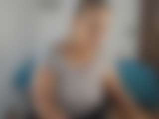 Renata salinas MILF webcam performer live streaming