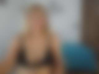 Live cam show with Renata salinas - Butt Plug on https://playwithruby.com