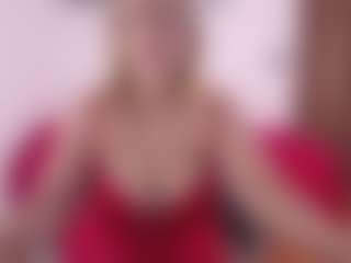 Live cam show with Renata salinas - Blonde Hair on nudelive.tv