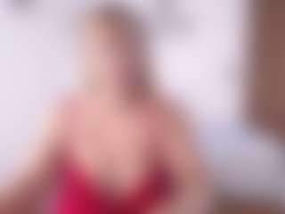 Live cam show with Renata salinas - Granny Big Tits on AdultVida.com
