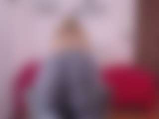 Live cam show with Renata salinas - Granny Blonde Hair on Milfs Live