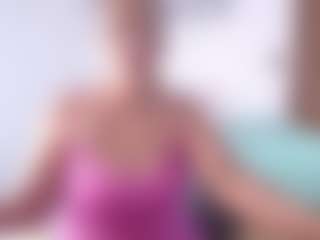 Live cam show with Renata salinas - Granny Blonde Hair on Camsoda