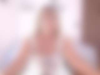 Live cam show with Renata salinas - Camel Toe on boobsie.com
