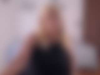 Live cam show with Renata salinas - Granny on Ass Tok