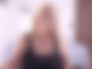 Live cam show with Renata salinas - Granny Blonde Hair on EXY