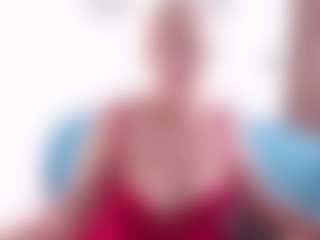Live cam show with Renata salinas - BBW Mature on camwithhim.com