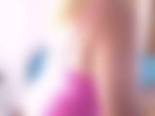 Live cam show with Renata salinas - Granny Blonde Hair on thefappeningchat.com